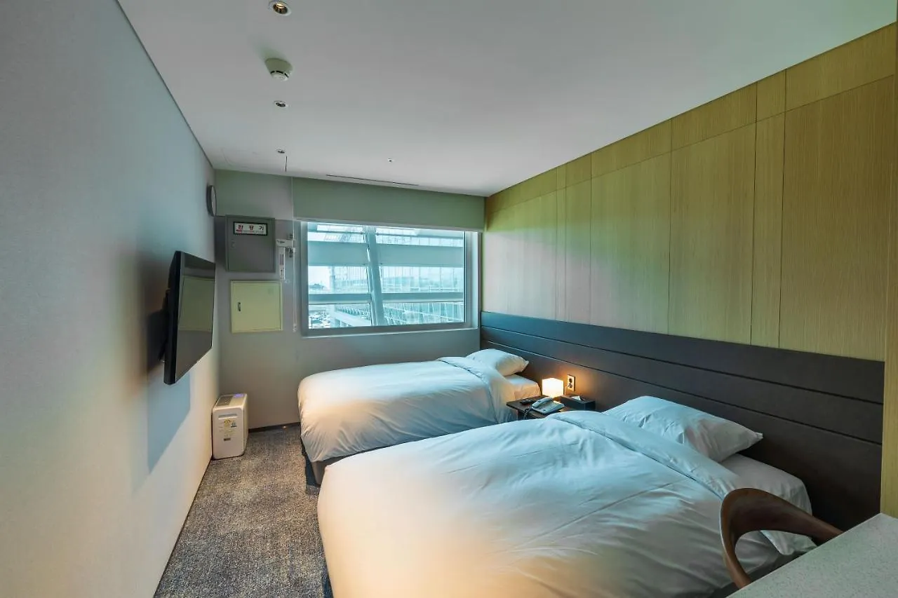 Incheon Airport Transit Hotel Terminal 1 3*,