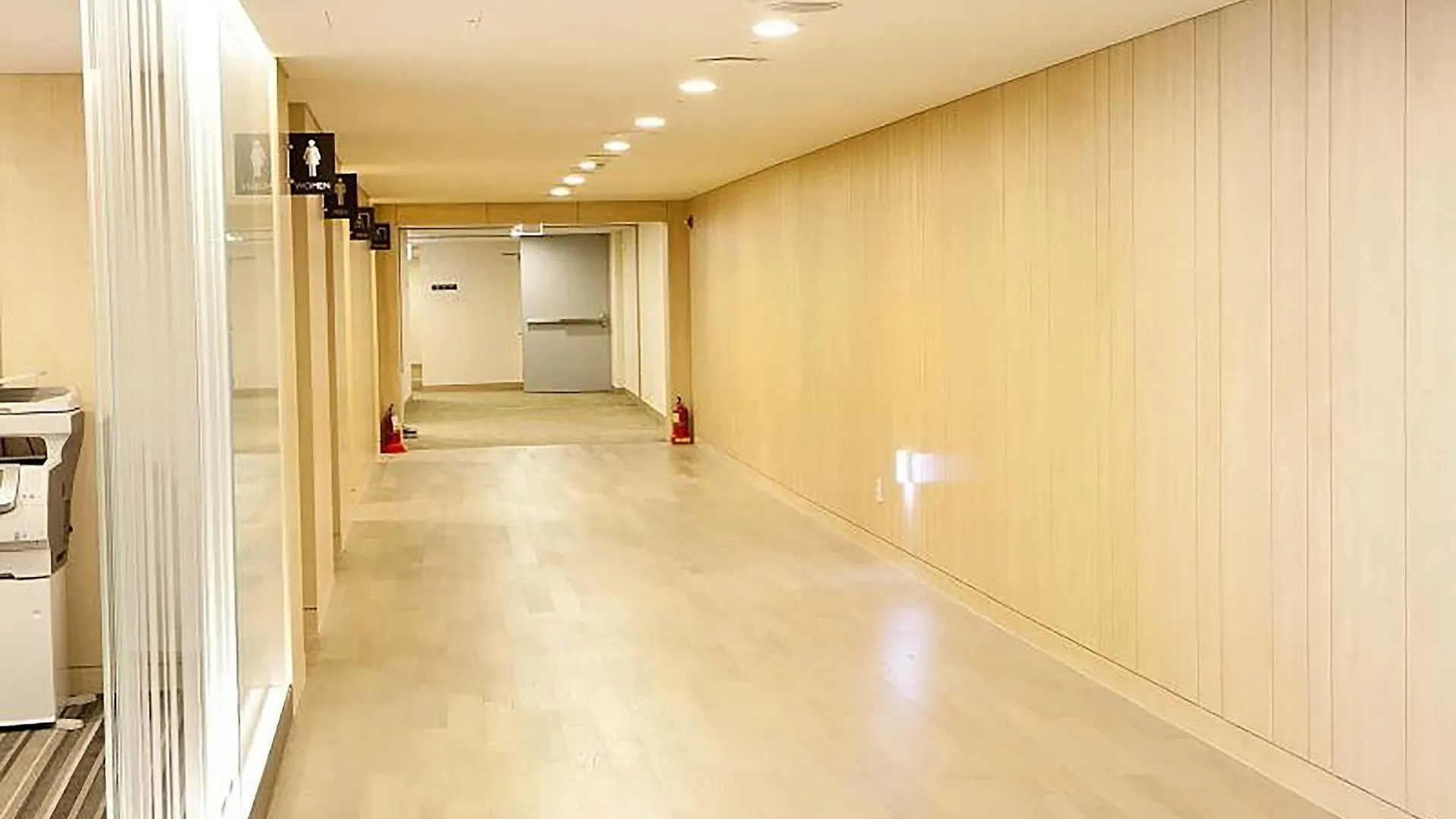 Incheon Airport Transit Hotel Terminal 1 3*,