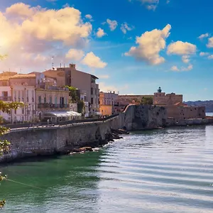  Apartment Marco's House - Ortigia Wifi Italy