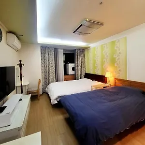 khan-residence.hotels-seoul.net/