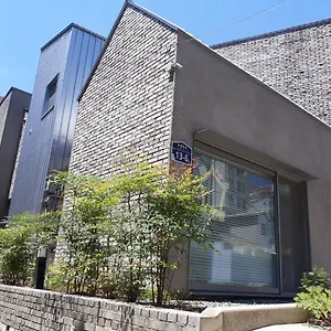 https://hostel-inside.hotelsinbusan.com