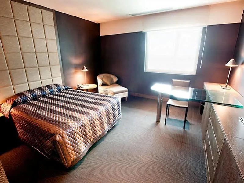 Incheon Airport Transit Hotel Terminal 1 3*,